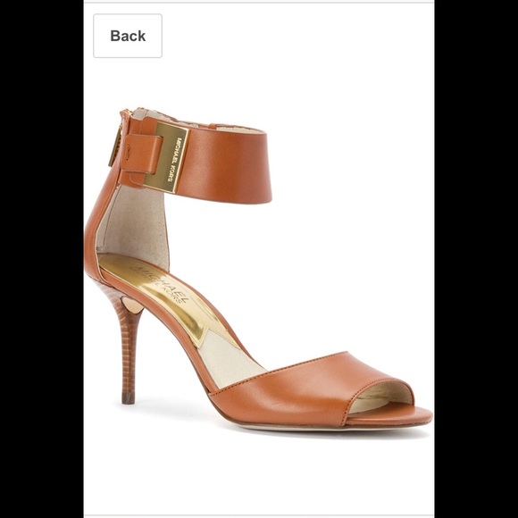 Michael Kors Shoes - Michael Kors Guliana Leather Shoes